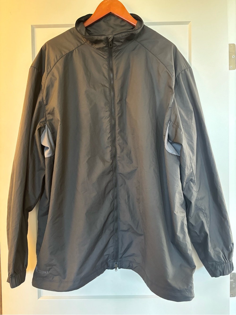 Nike golf  2 in one Men's Lightweight Black and gray Full-Zip Jacket